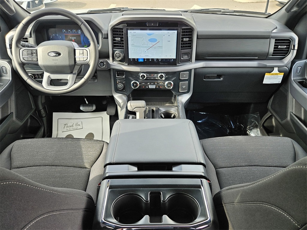 2025 Ford F-150 XLT photo 35
