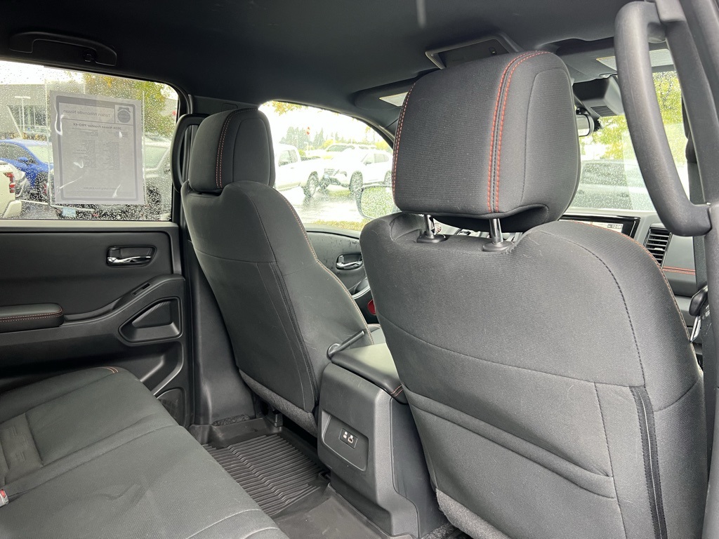 2024 Nissan Frontier PRO-4X photo 25