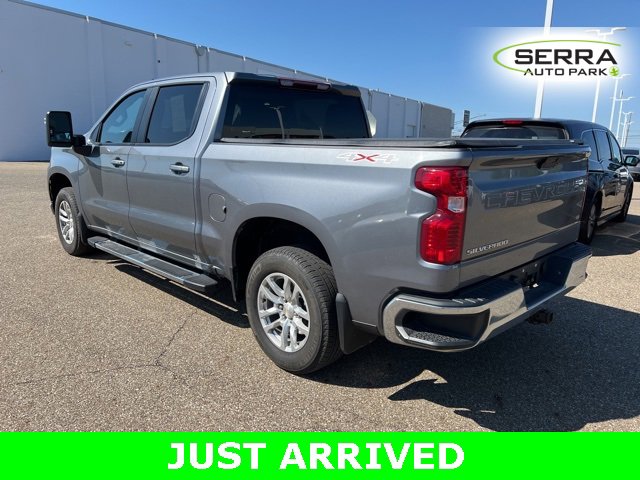 2021 Chevrolet Silverado 1500 LT photo 4