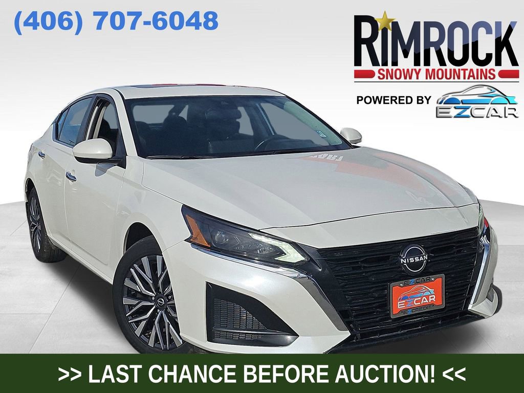 2023 Nissan Altima SV's photo