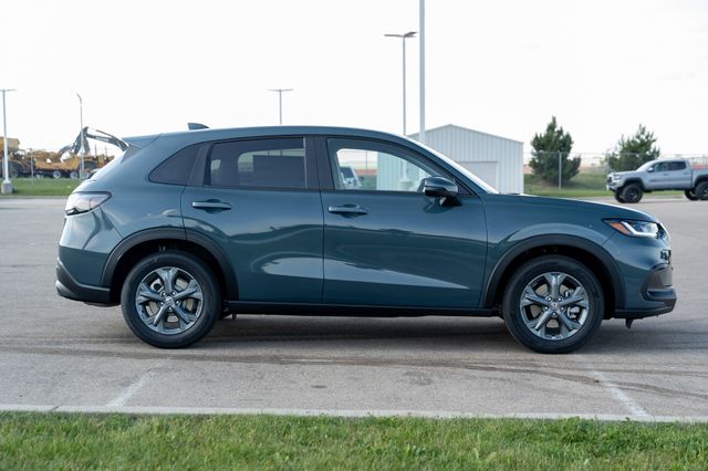 2026 Honda HR-V LX photo 8