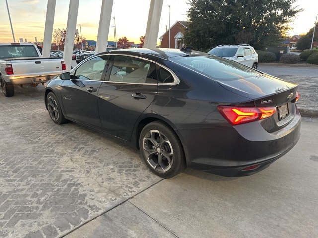2022 Chevrolet Malibu 1LT photo 3