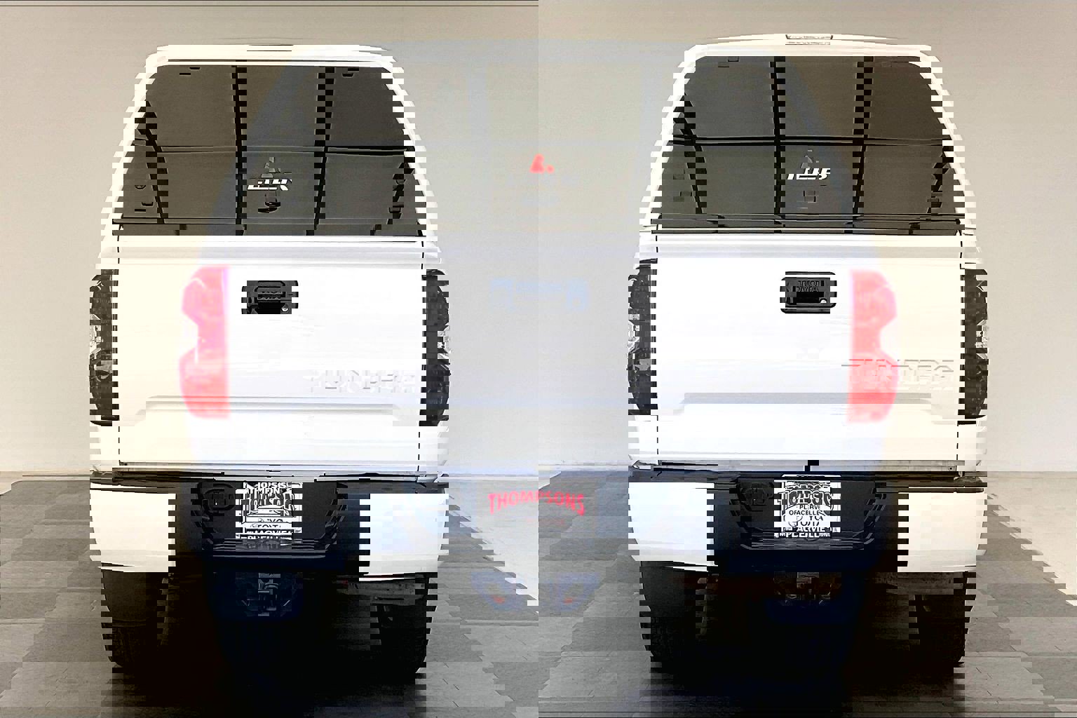 2019 Toyota Tundra SR5 CrewMax photo 3