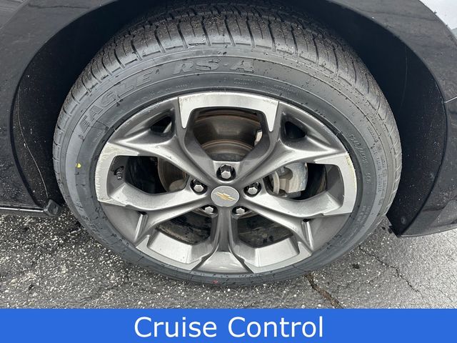 2023 Chevrolet Malibu 1LT photo 9