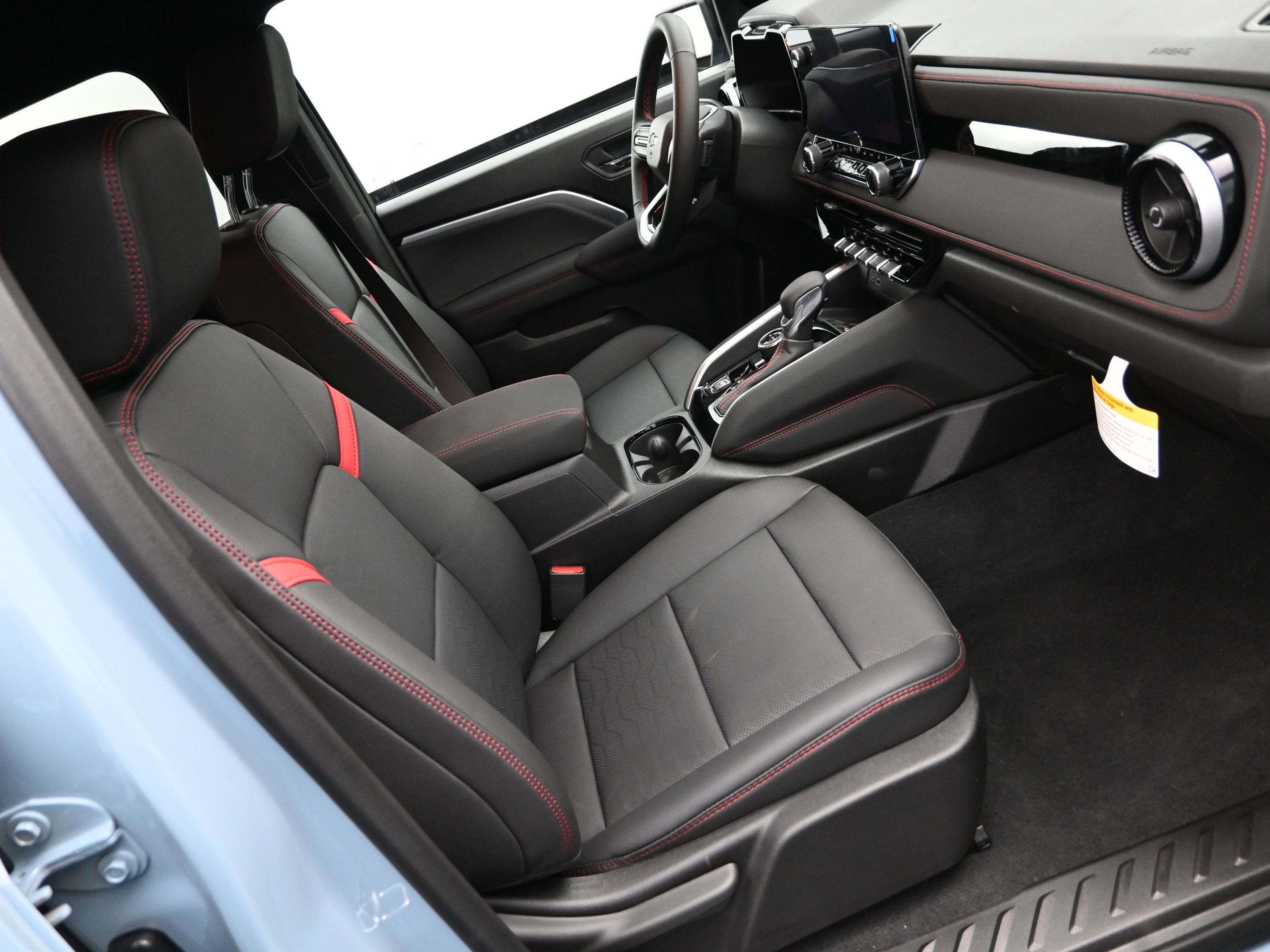 2026 Chevrolet Colorado Z71 photo 13