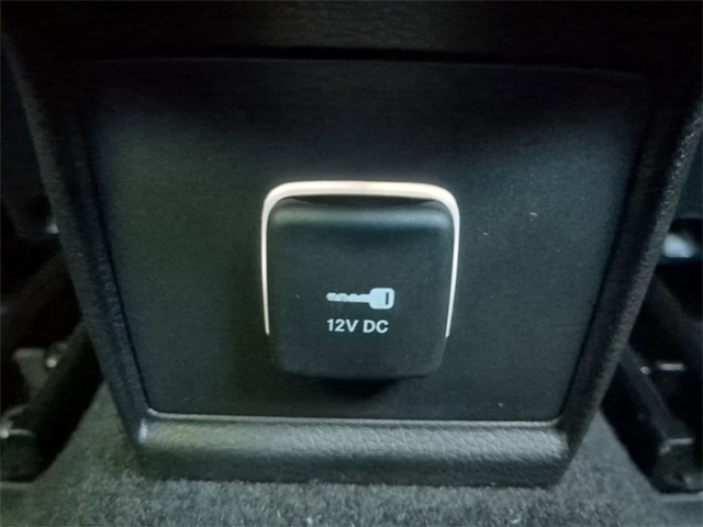 2025 Jeep Compass North Edition Latitude photo 14