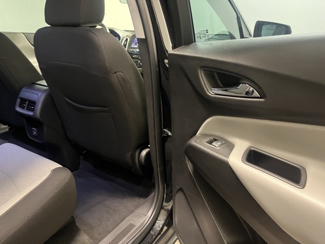 2024 Chevrolet Equinox LS photo 18