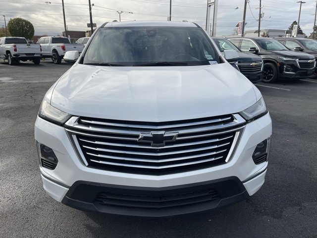 2023 Chevrolet Traverse Premier photo 2