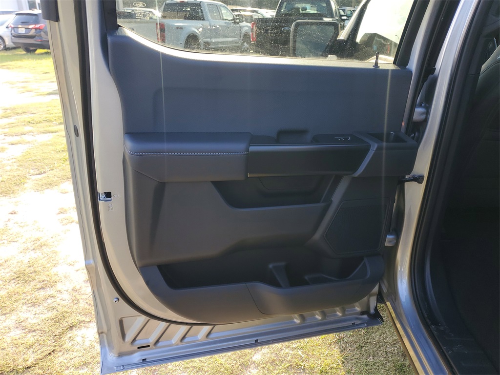 2025 Ford F-150 STX photo 23