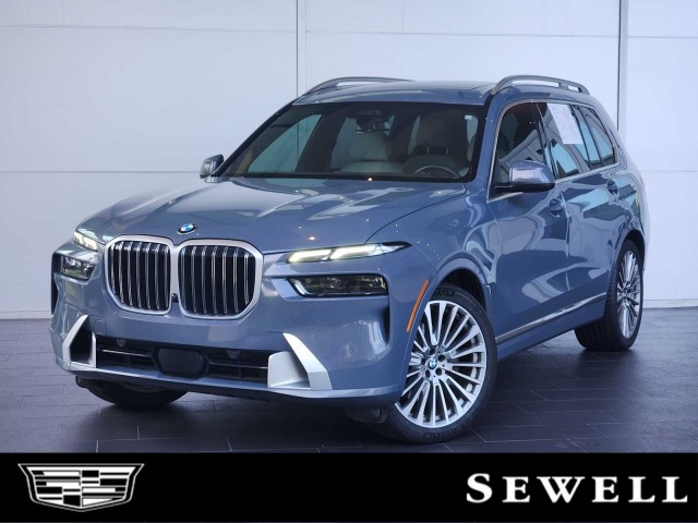 2024 BMW X7 xDrive40i