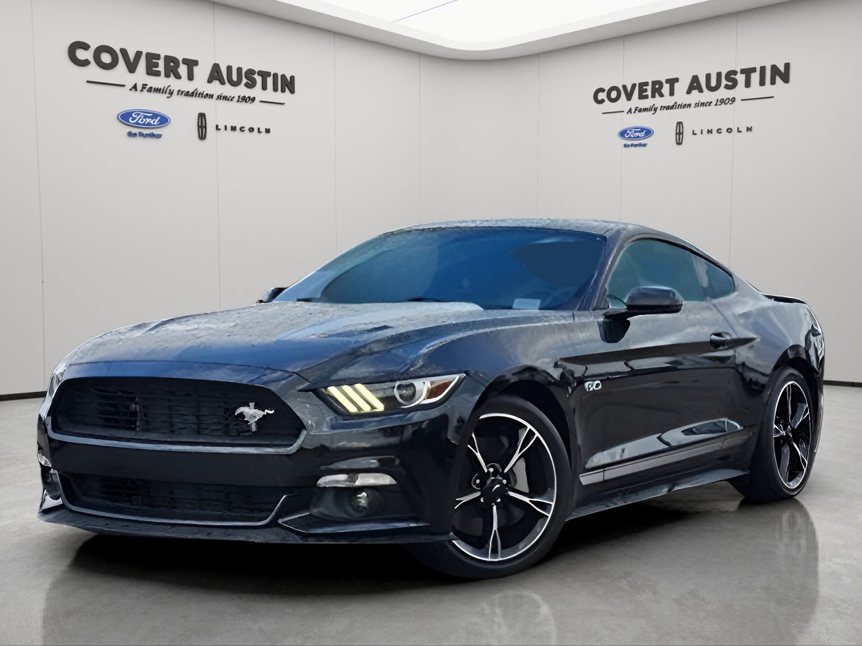 Pre-Owned 2018 Ford Mistang's photo