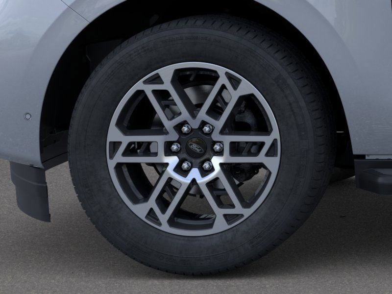 2025 Ford Expedition photo 17