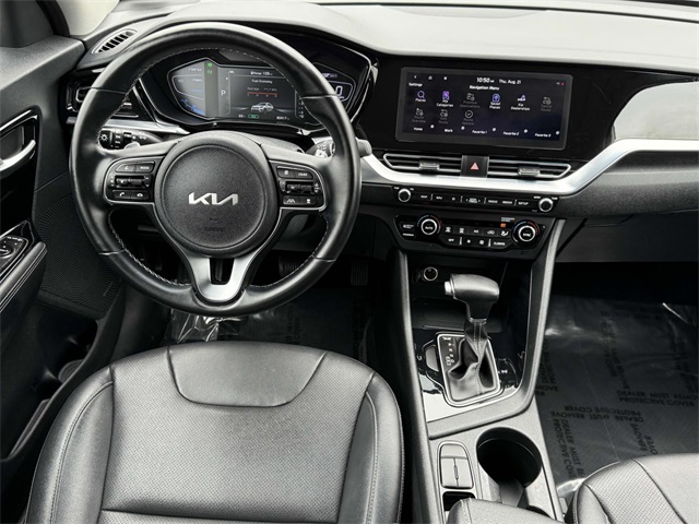 2022 Kia Niro Touring Special Edition photo 16