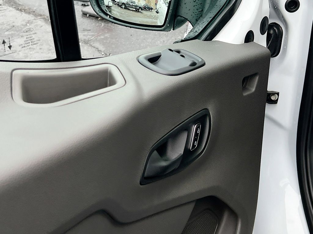 2026 Ford Transit photo 2