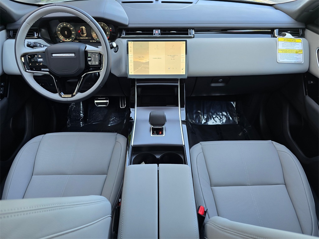 2026 Land Rover Range Rover Velar SE photo 10