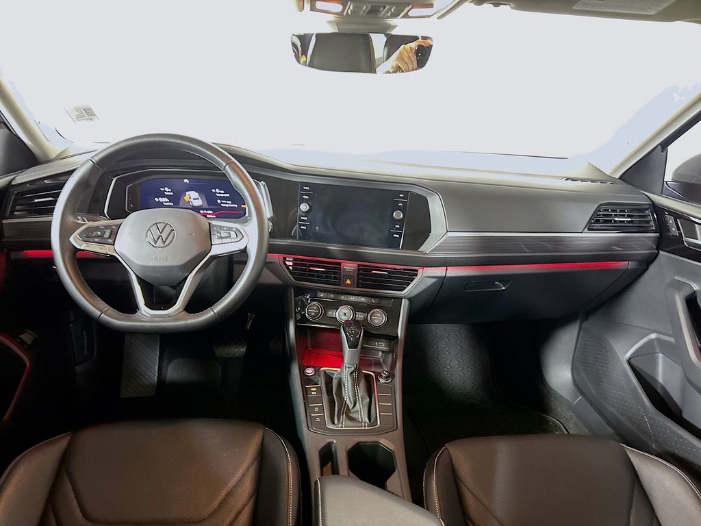2023 Volkswagen Jetta 1.5T SEL photo 12