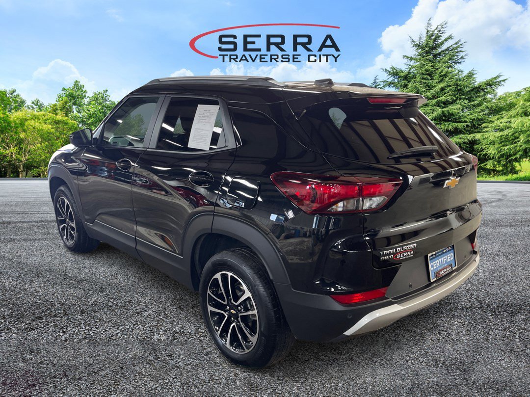 2025 Chevrolet Trailblazer LT photo 4