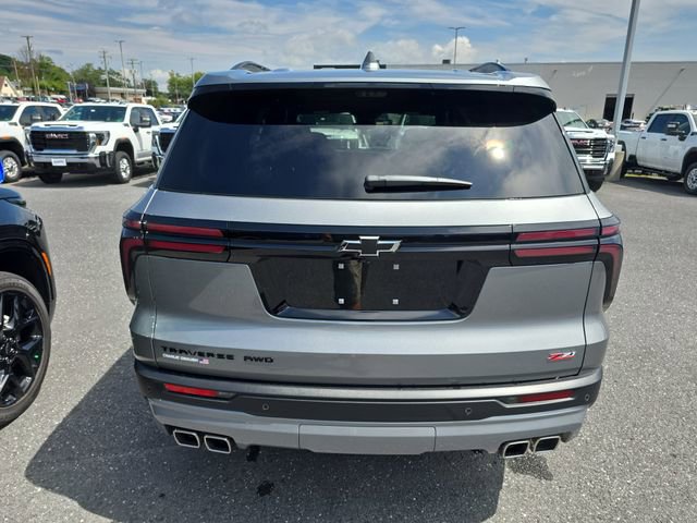 2026 Chevrolet Traverse Z71 photo 3