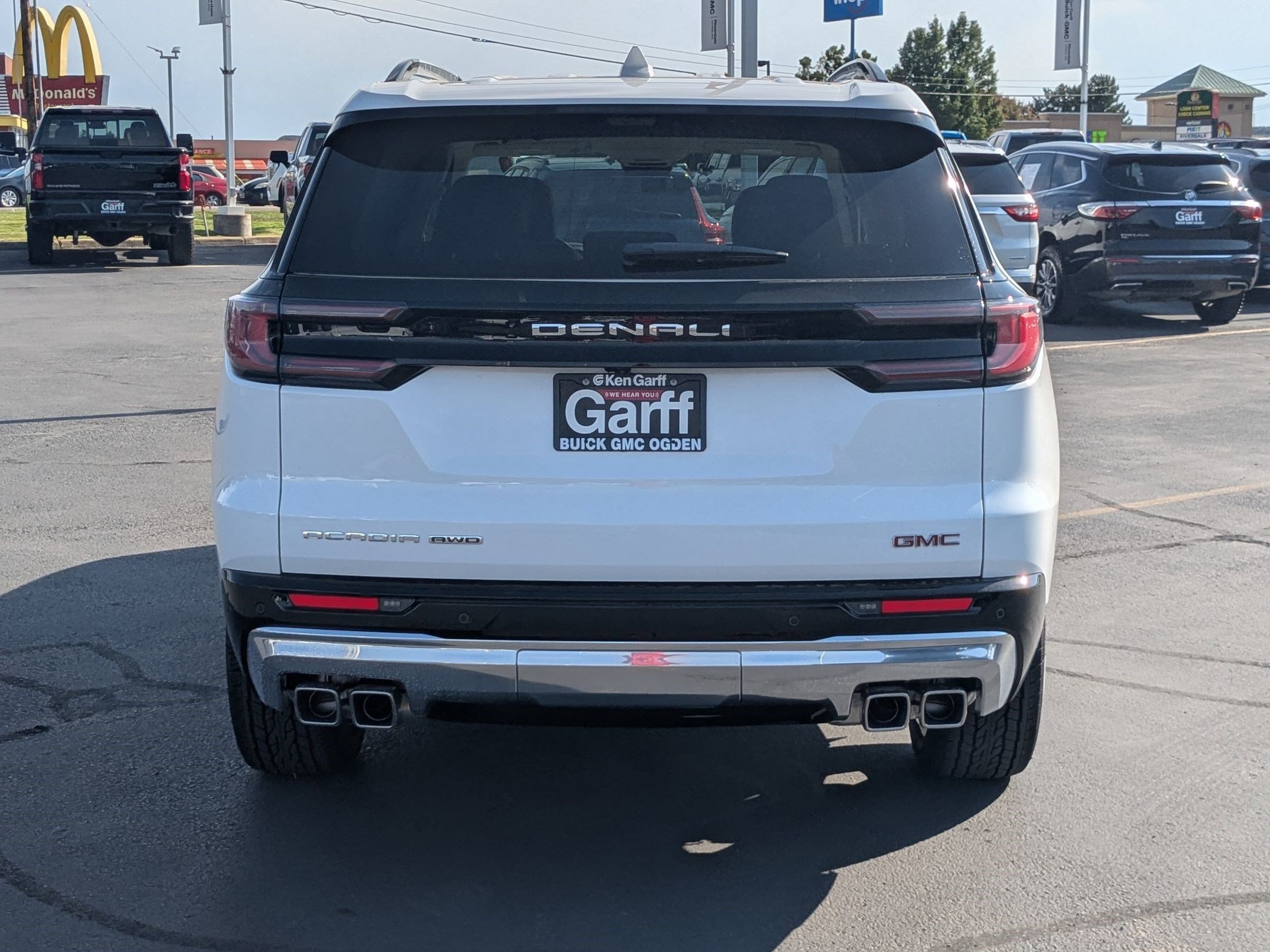 2026 Gmc Acadia Denali photo 3
