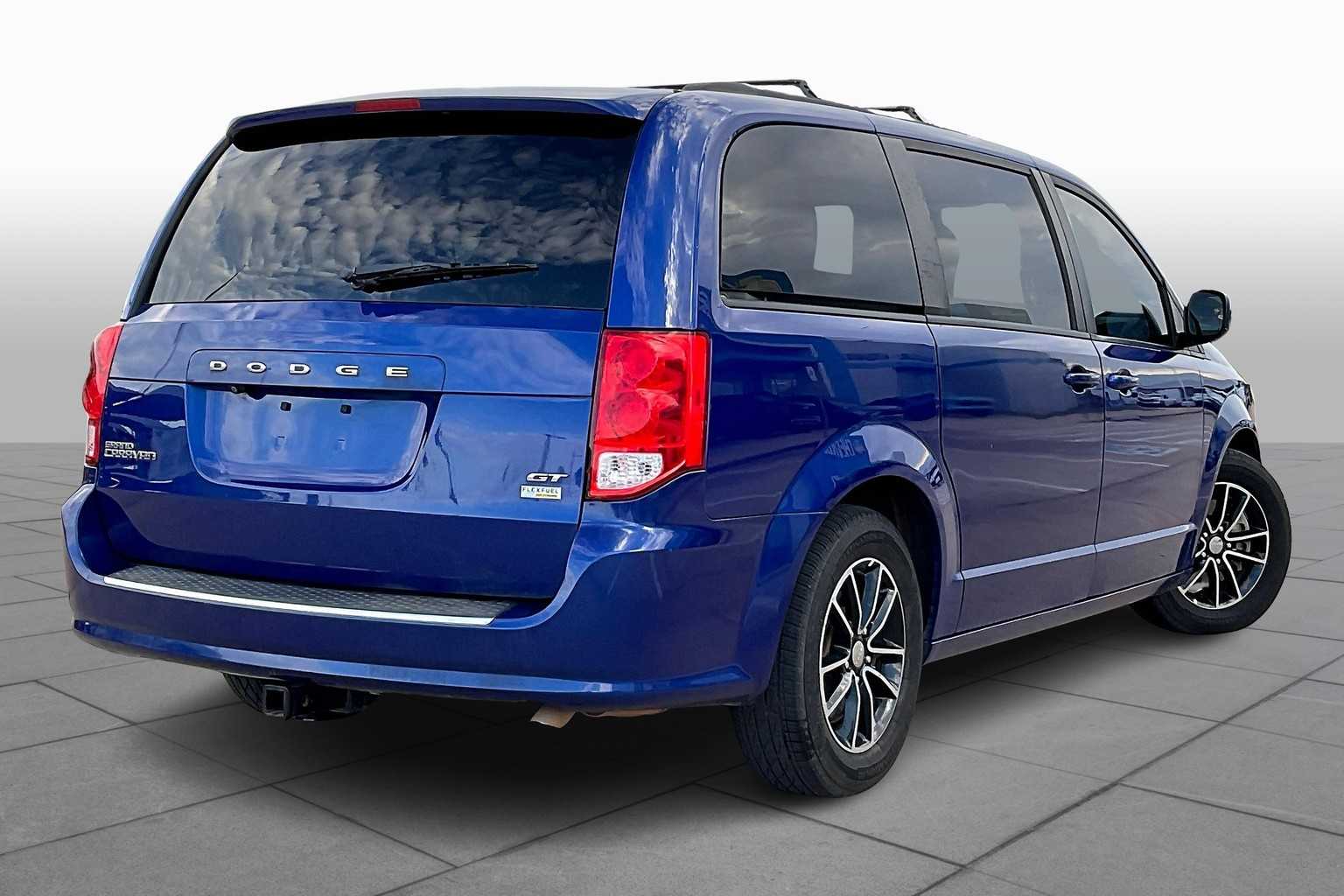 2019 Dodge Grand Caravan GT photo 12