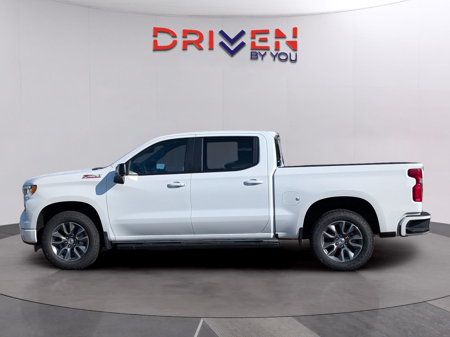 2026 Chevrolet Silverado 1500 RST photo 2