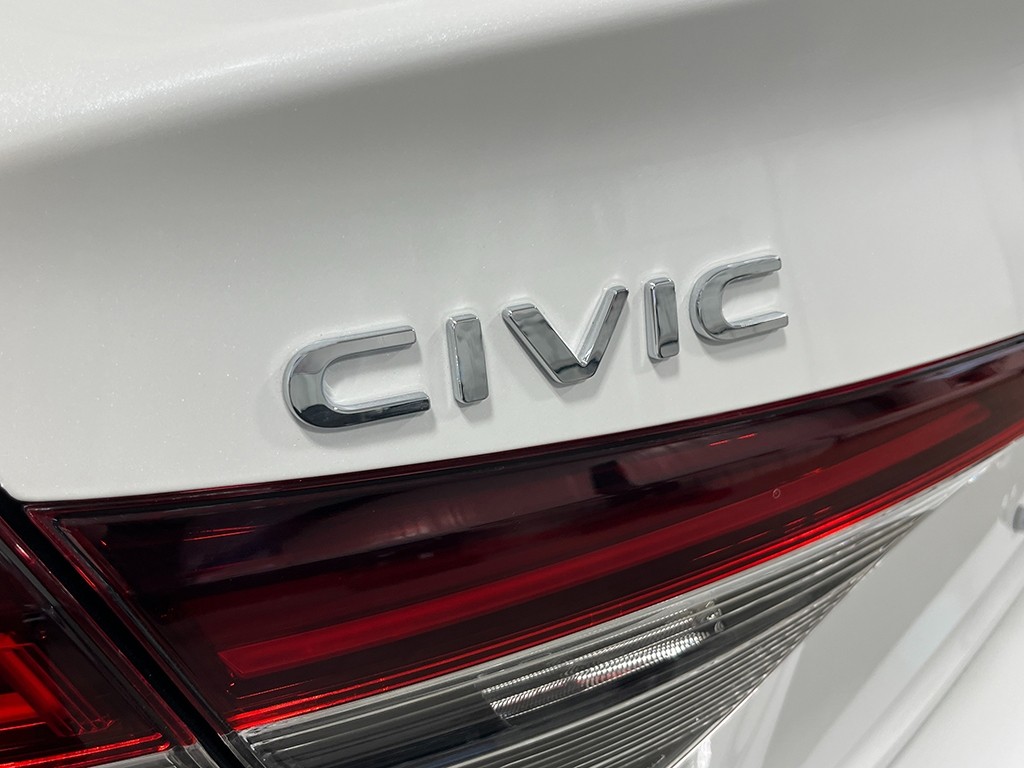 2025 Honda Civic Sport photo 5
