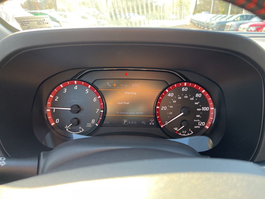 2025 Nissan Frontier Crew Cab PRO-4X photo 8