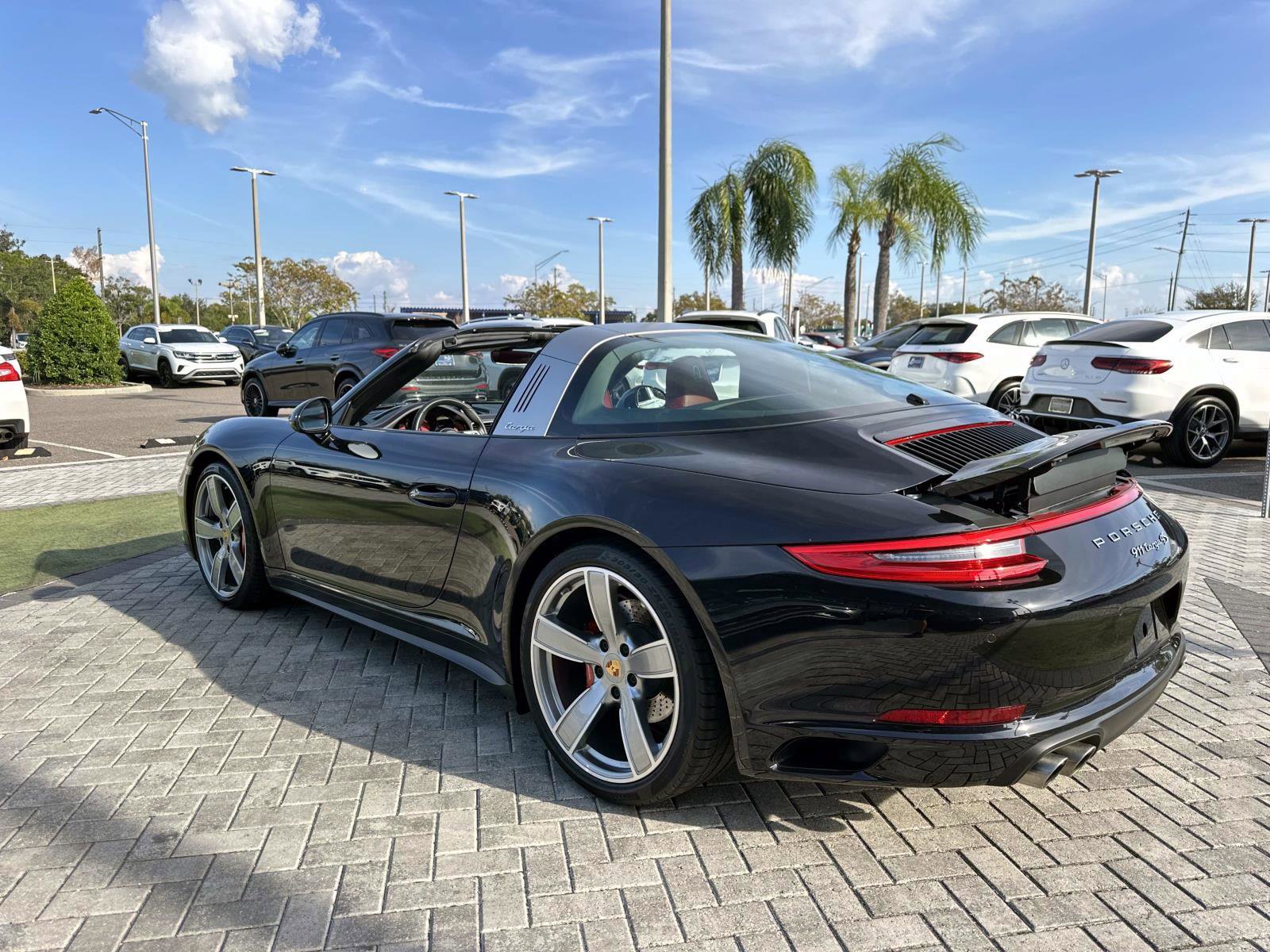 2019 Porsche 911 Targa 4S photo 4