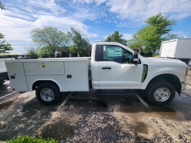 2023 FORD F-250 - Image 40
