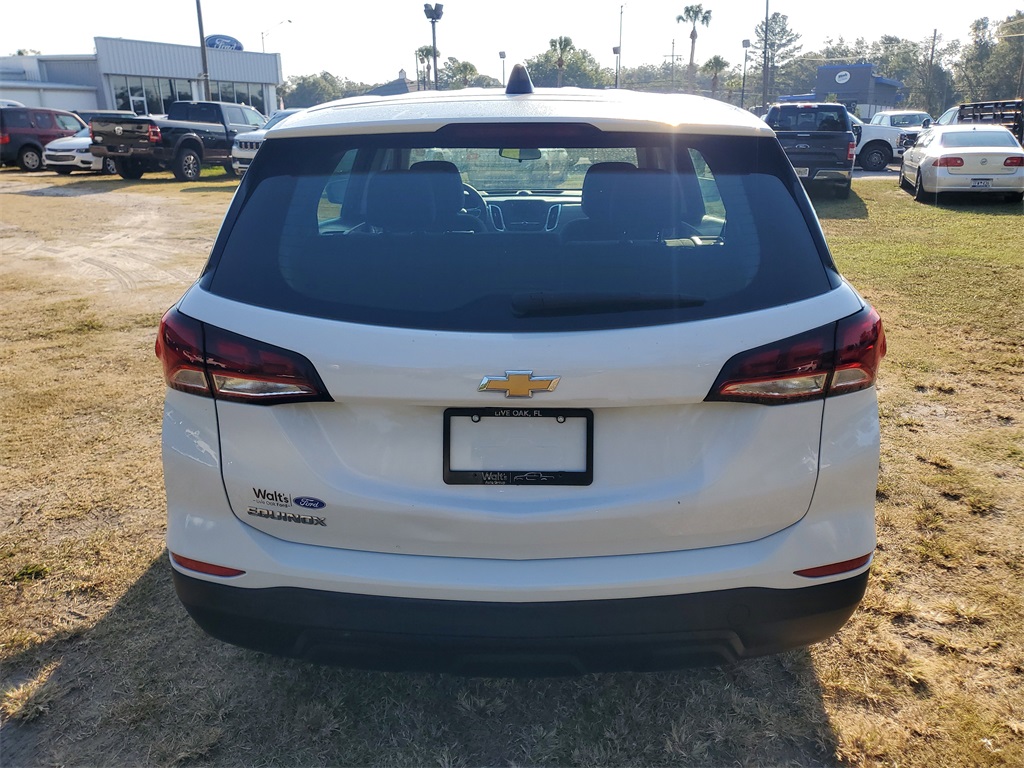 2023 Chevrolet Equinox LS photo 8
