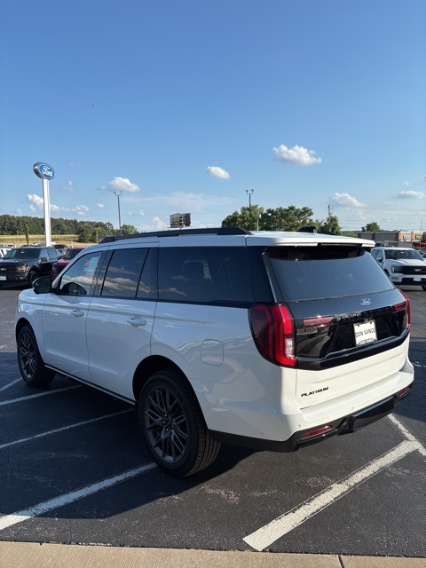 2025 Ford Expedition Platinum photo 3
