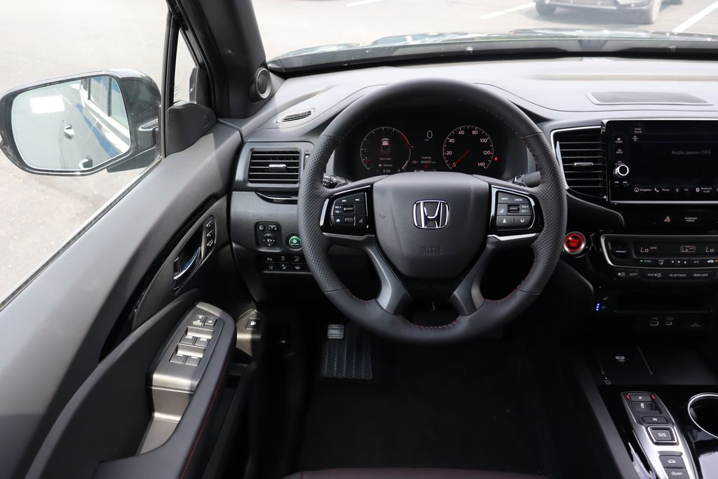 2025 Honda Ridgeline Black Edition photo 16
