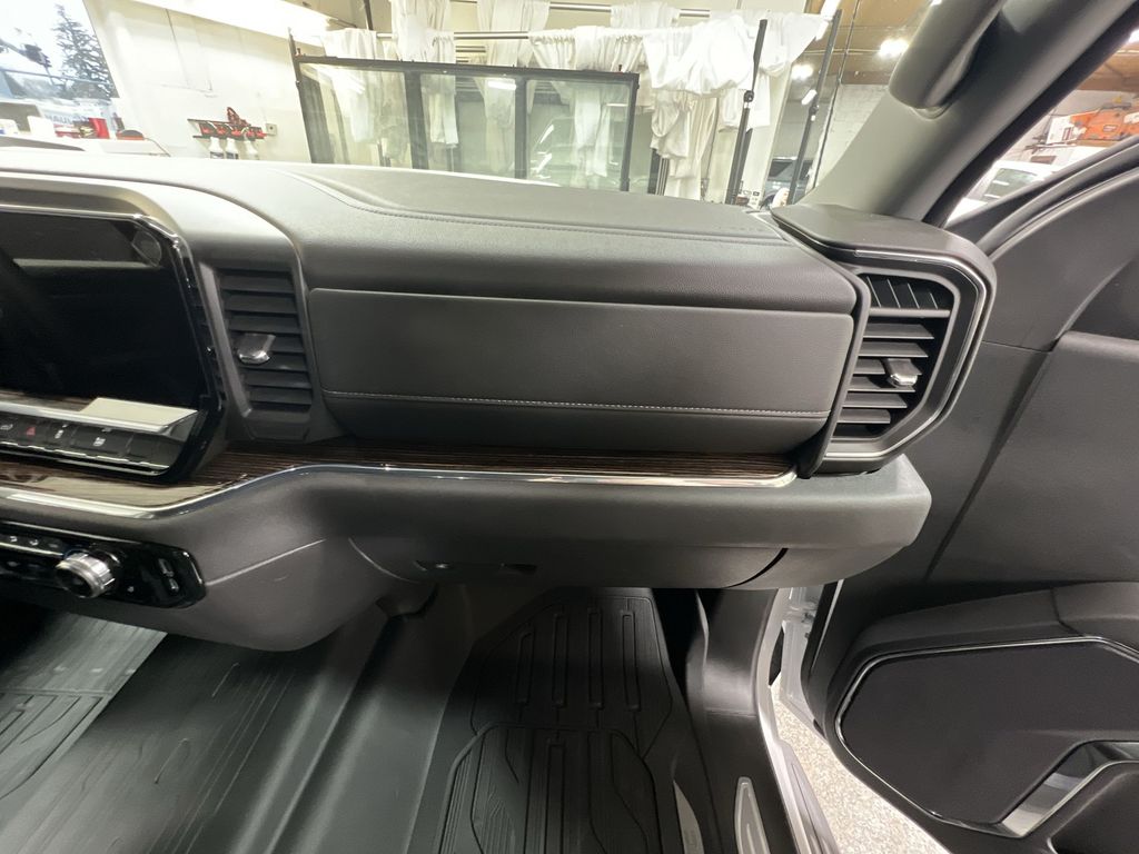 2024 Gmc Sierra 1500 Elevation photo 26