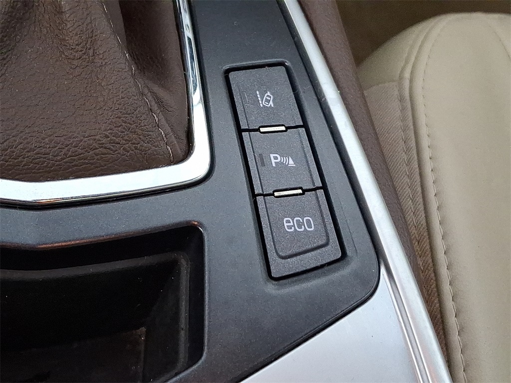 2014 Cadillac SRX Performance photo 21
