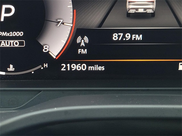 2023 Infiniti QX60 Luxe photo 9