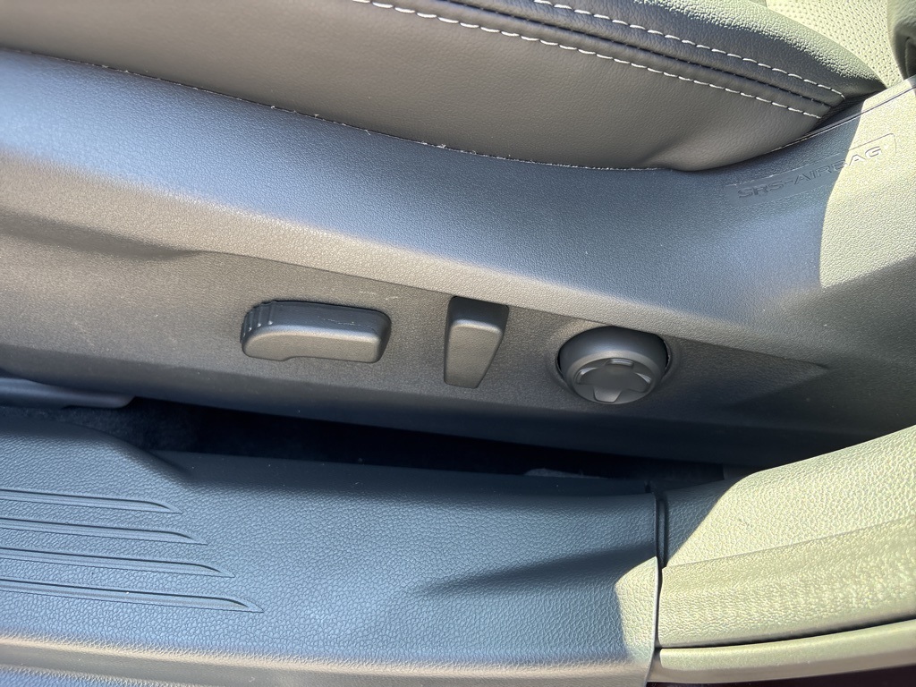 2025 Subaru Outback Limited XT photo 20