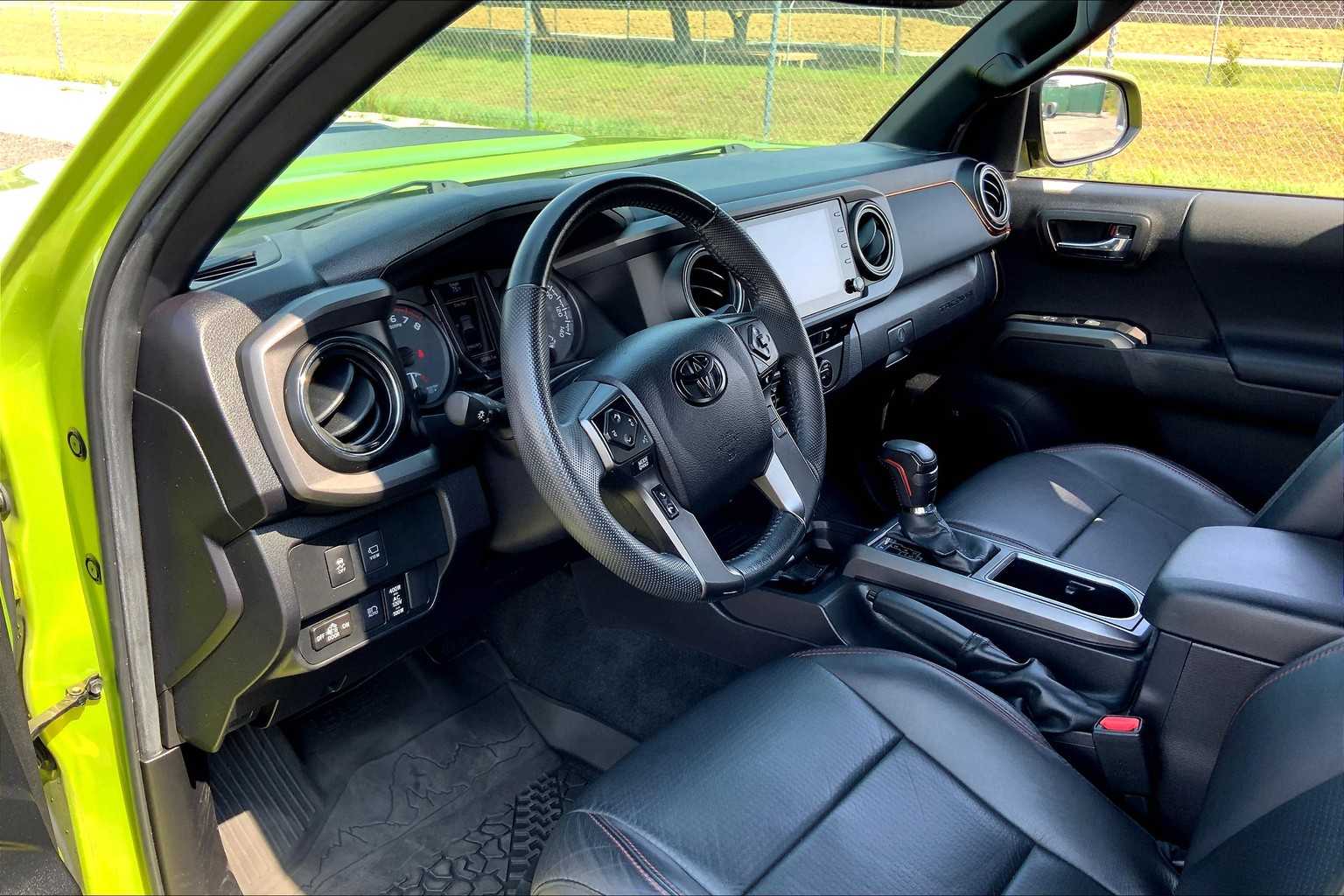 2022 Toyota Tacoma TRD Pro photo 16