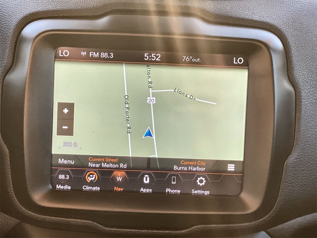 2022 Jeep Renegade Altitude photo 19