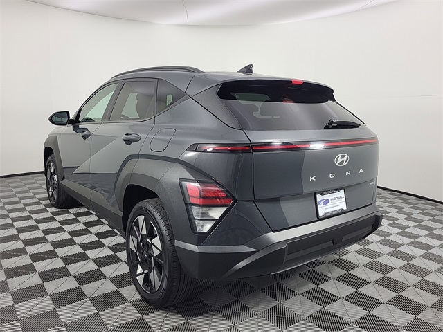 2024 Hyundai Kona SEL photo 3