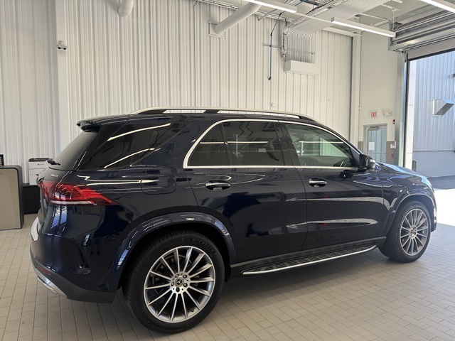2022 Mercedes Benz GLE 350 4MATIC photo 3
