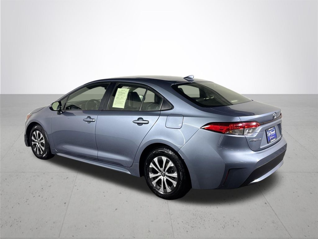2022 Toyota Corolla Hybrid LE photo 8