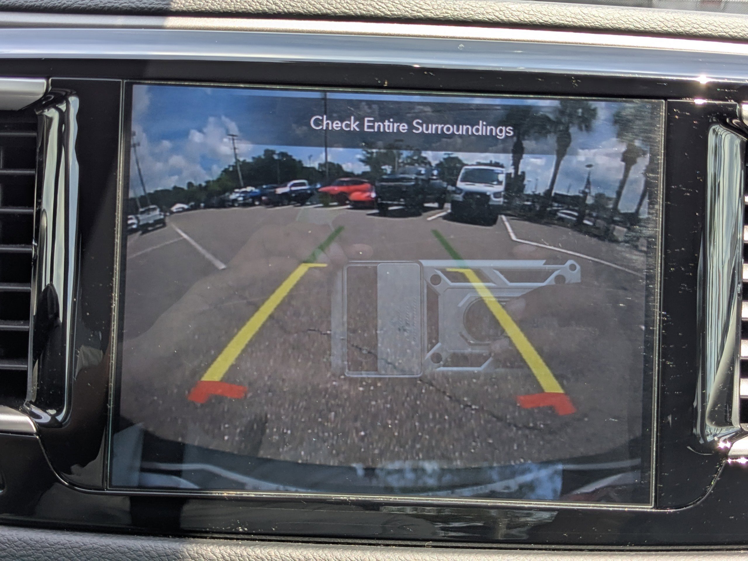 2020 Chrysler Pacifica Touring photo 20