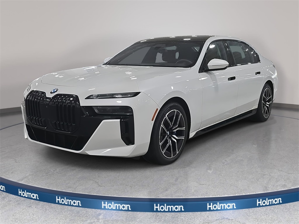 2023 BMW 7 Series 760i's photo