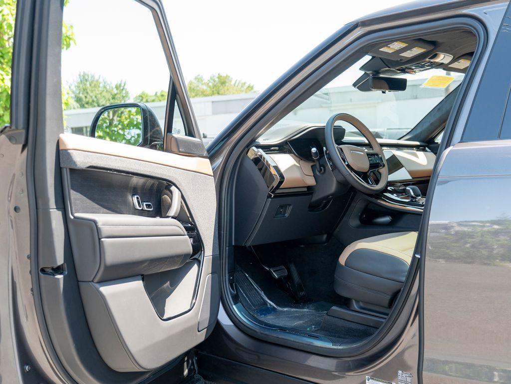 2025 Land Rover Range Rover Sport Autobiography photo 10