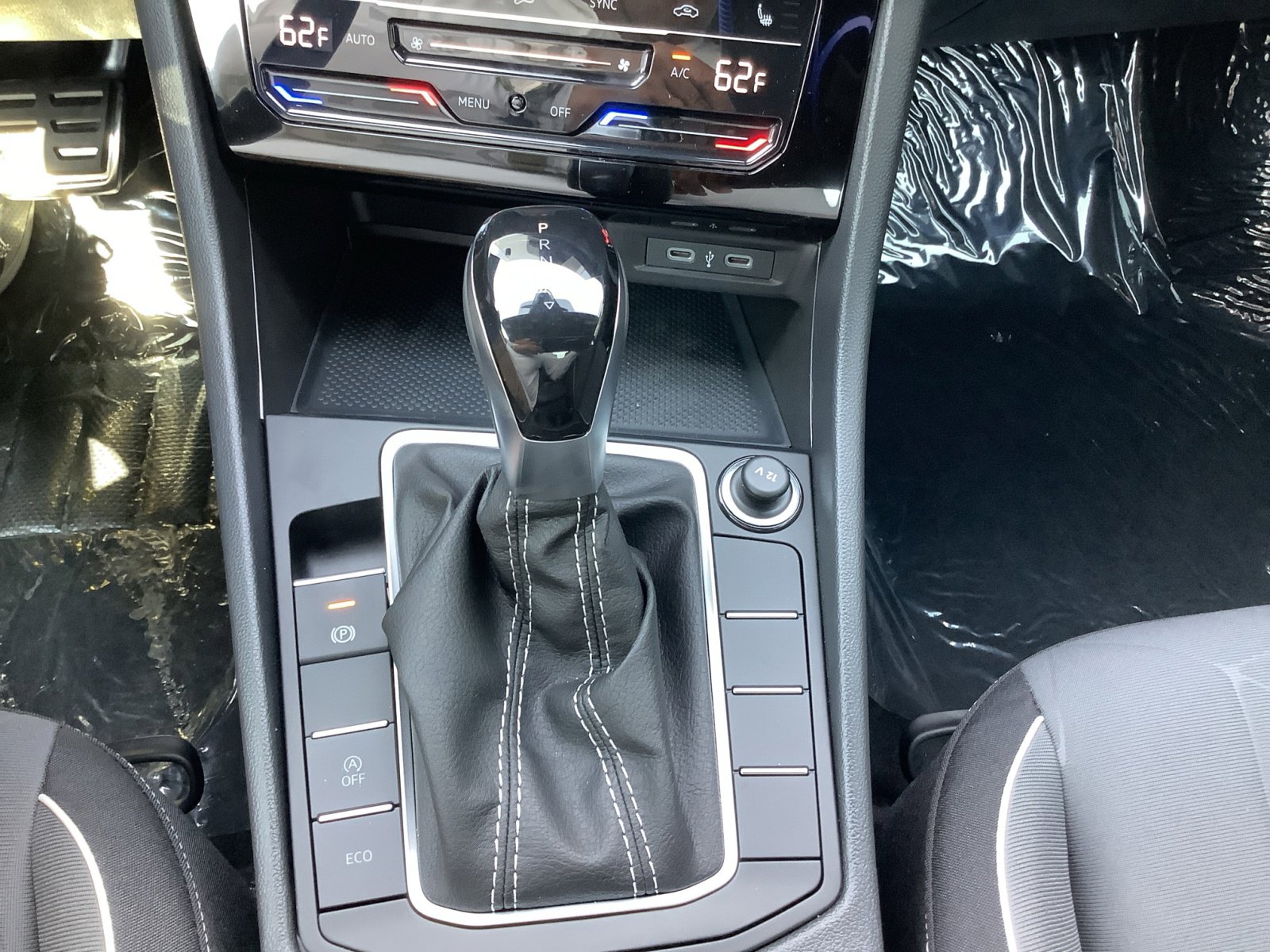 2025 Volkswagen Jetta 1.5T Sport photo 16