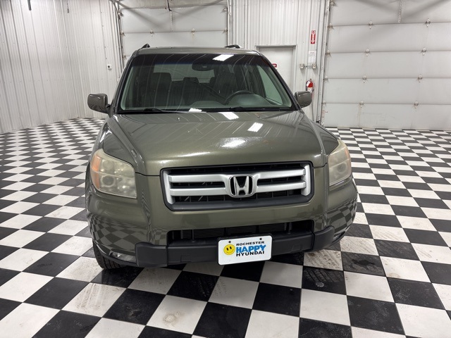 Used 2007 Honda Pilot EX with VIN 5FNYF18727B019993 for sale in Rochester, MN