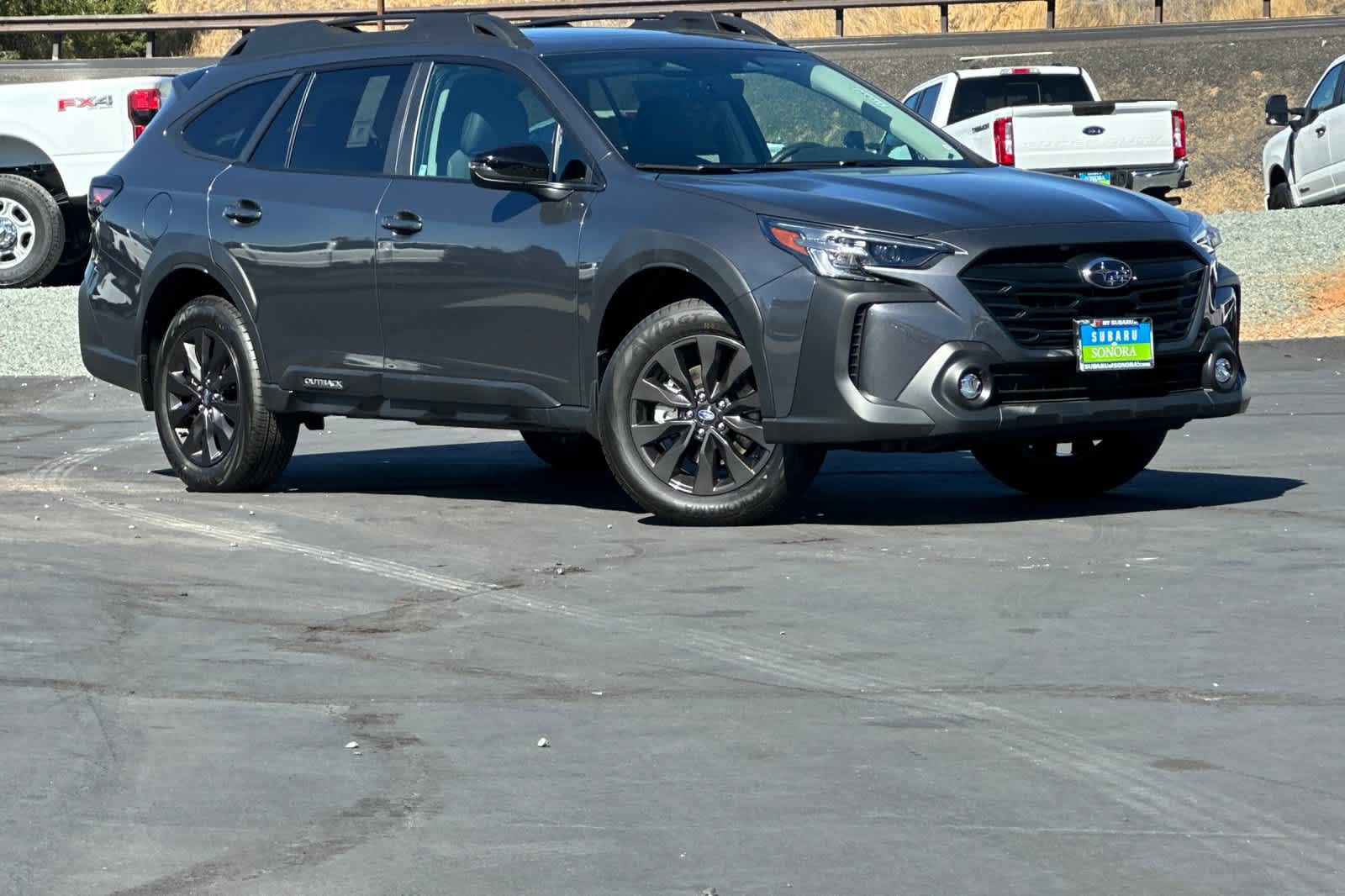 2025 Subaru Outback Onyx Edition photo 2