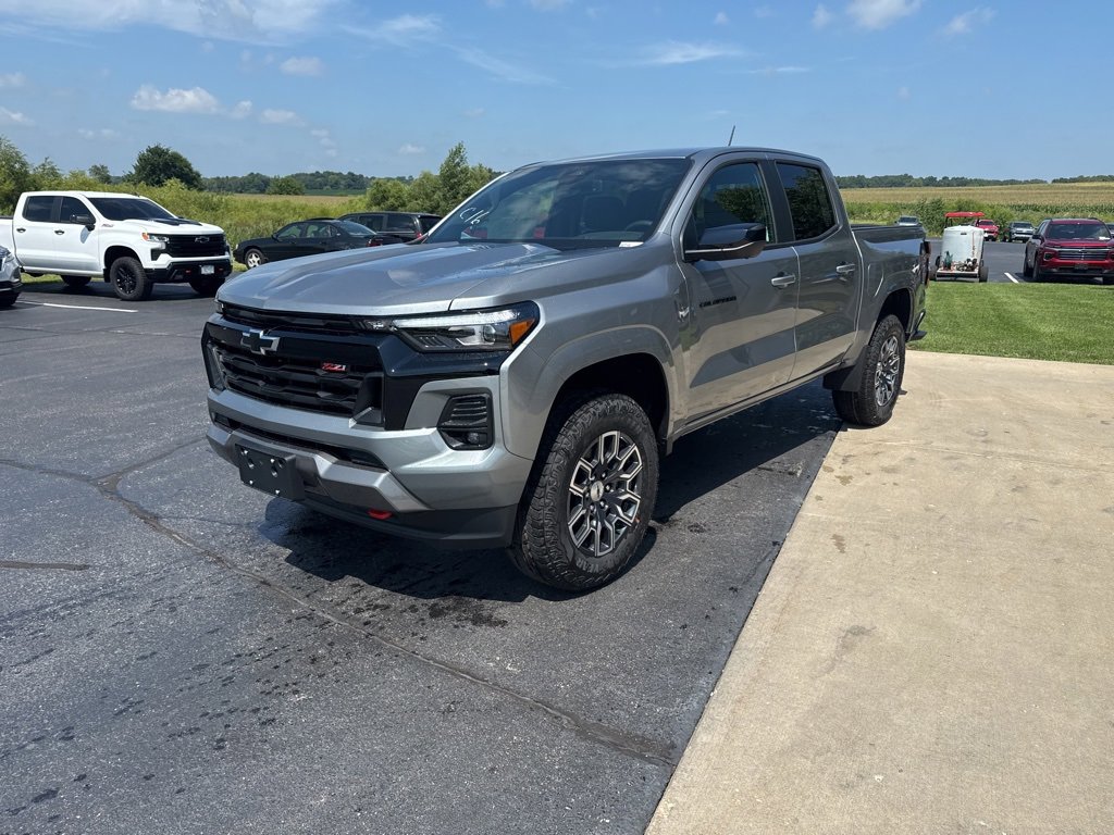 2026 Chevrolet Colorado Z71 photo 3