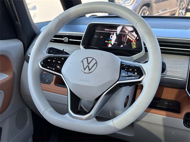 2025 Volkswagen ID. Buzz Pro Plus photo 24