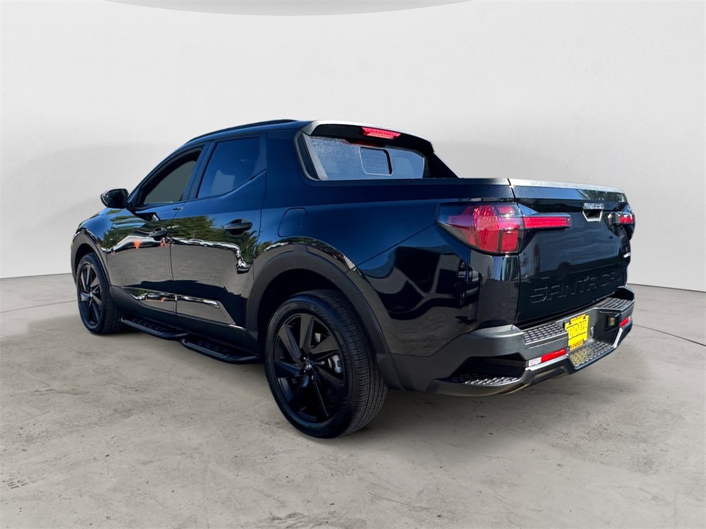 2024 Hyundai Santa Cruz Night photo 3